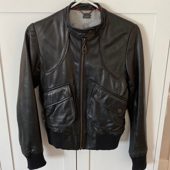 Doma leather bomber jacket - Picture 1 of 8